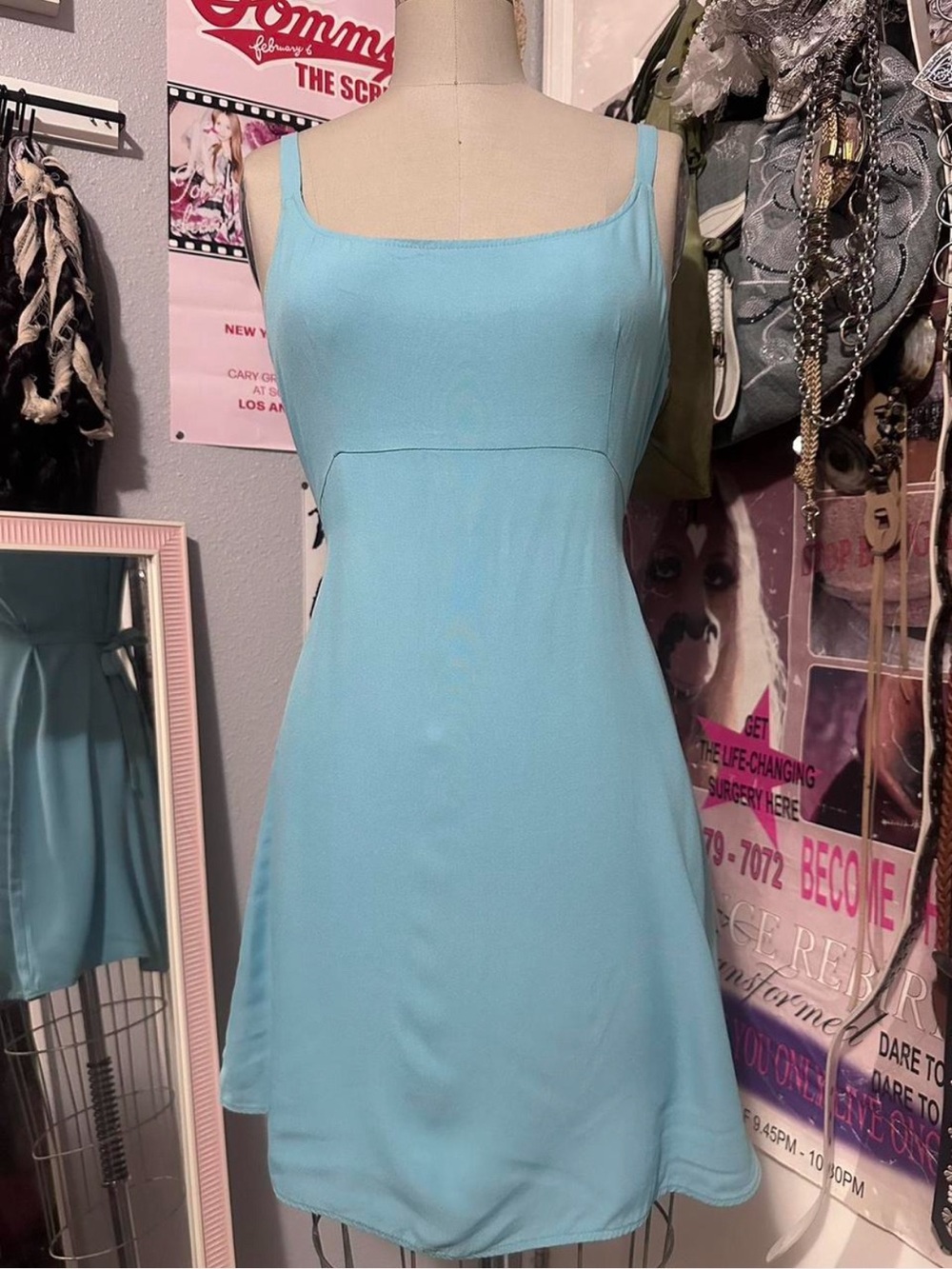 Vintage 90s/2000s SodaBlu Sportswear baby blue mini dress w/ tie back waist-L